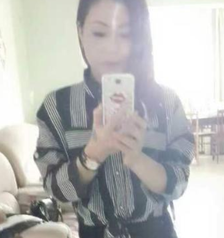 漂亮风骚小姐姐